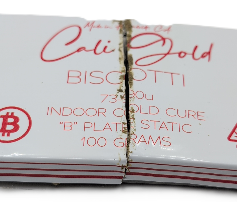 “B” Plate Static – Biscotti (Cali Gold)
